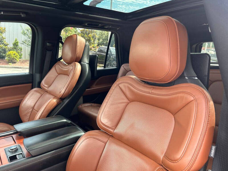 2019 Lincoln Navigator L Reserve