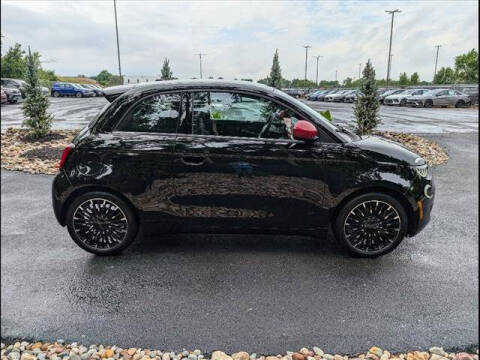 2024 FIAT 500e Inspi(RED)