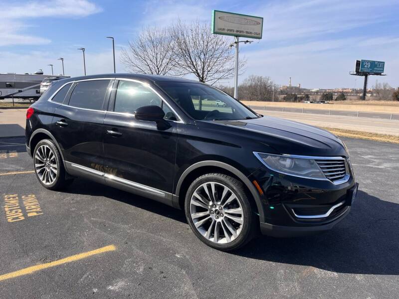 Used 2016 Lincoln MKX Reserve with VIN 2LMTJ8LP0GBL37651 for sale in Wentzville, MO