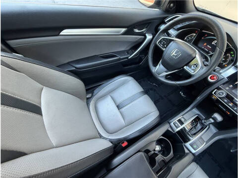 2017 Honda Civic Touring