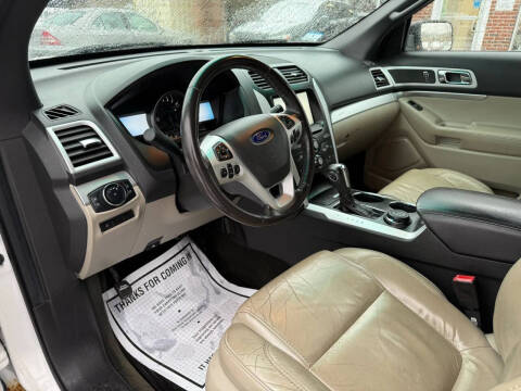 2014 Ford Explorer XLT