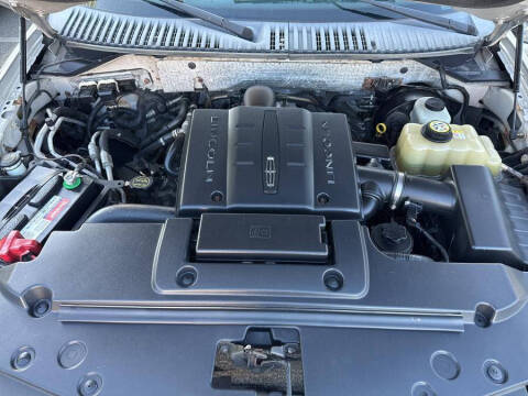 2008 Lincoln Navigator