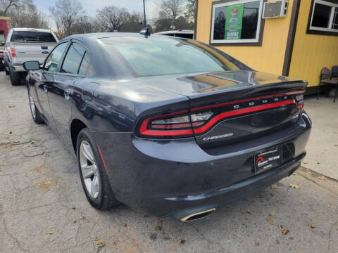 2017 Dodge Charger SXT