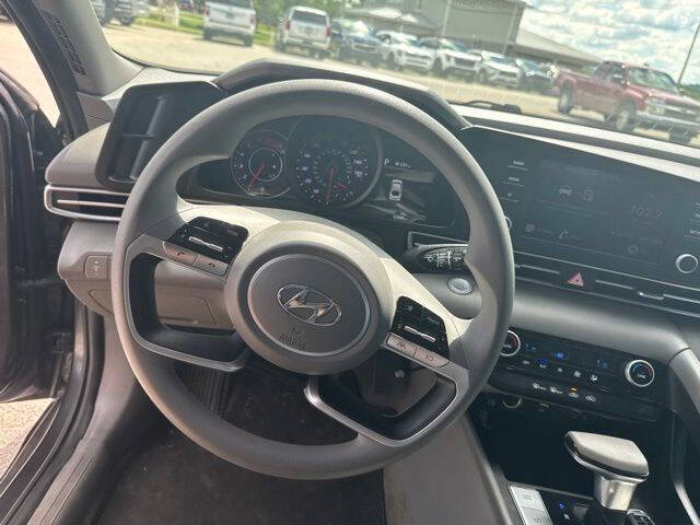 2022 Hyundai Elantra