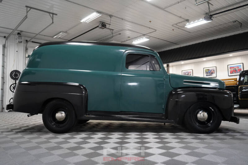 1949 Ford F-100