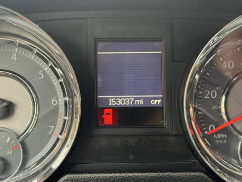 2014 Chrysler Town and Country S