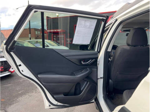 2023 Subaru Outback Premium