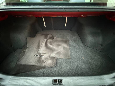 2010 Nissan Altima 3.5 SR