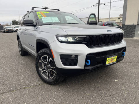 2022 Jeep Grand Cherokee Trailhawk 4xe
