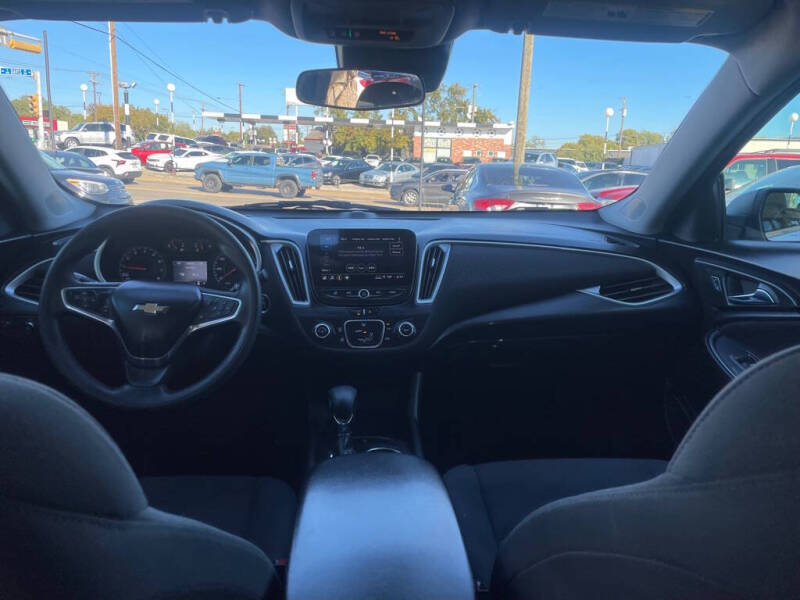 2023 Chevrolet Malibu LS