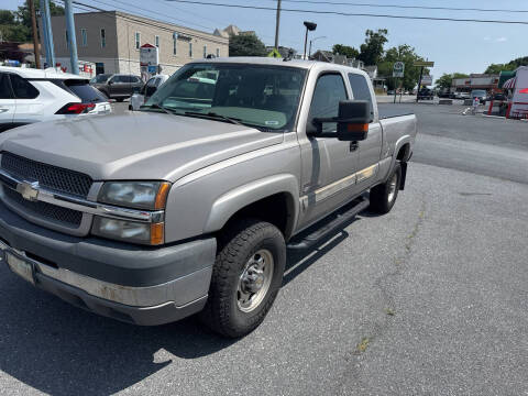 2004 Chevrolet Silverado 2500HD LS
