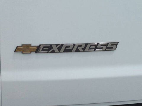 2025 Chevrolet Express 2500