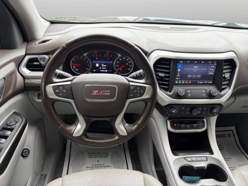 2020 GMC Acadia SLT