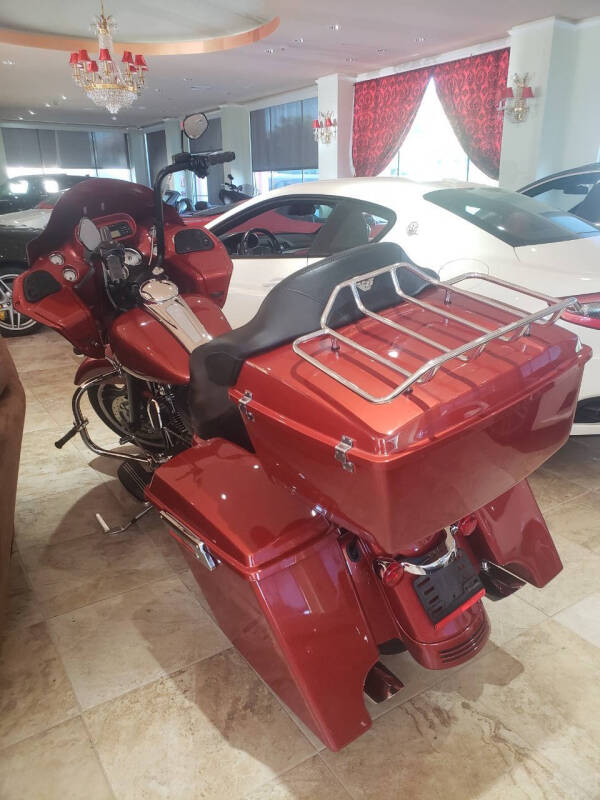 2011 Harley-Davidson ROAD GLIDE CUSTOM