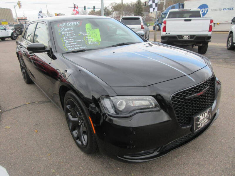 2023 Chrysler 300 S V6
