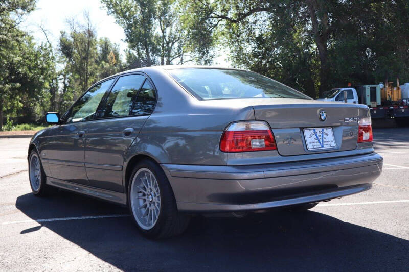 2002 BMW 5 Series 540i