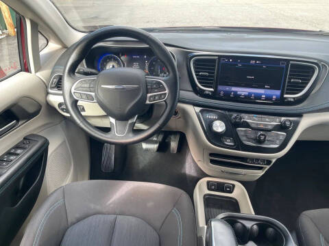 2021 Chrysler Pacifica Touring