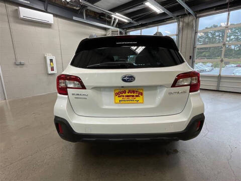 2018 Subaru Outback 2.5i Premium