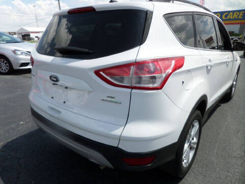 2016 Ford Escape SE