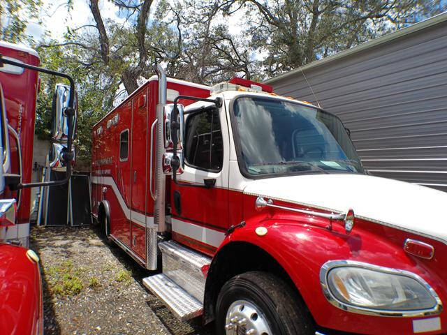 2015 Freightliner M2 106