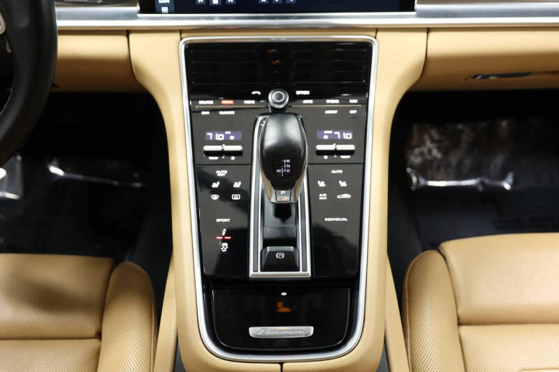 2018 Porsche Panamera