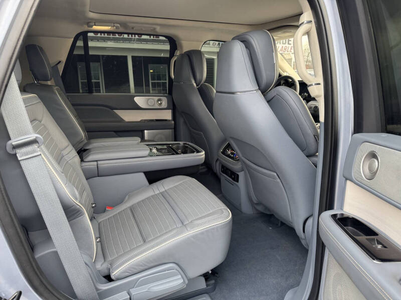 2020 Lincoln Navigator Black Label