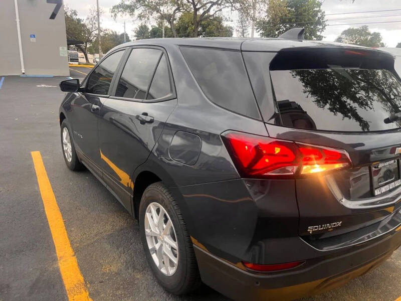 2022 Chevrolet Equinox LS