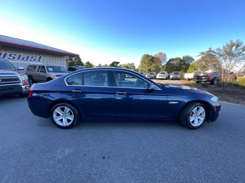 2011 BMW 5 Series 528i