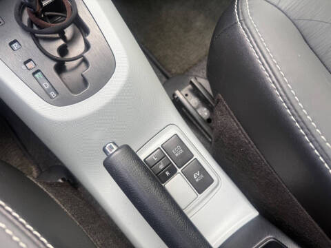 2014 Toyota Prius c Four