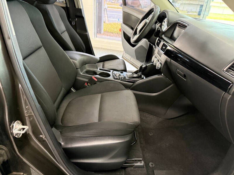 2016 Mazda CX-5 Sport