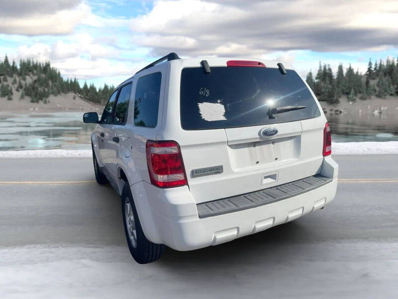 2011 Ford Escape XLT