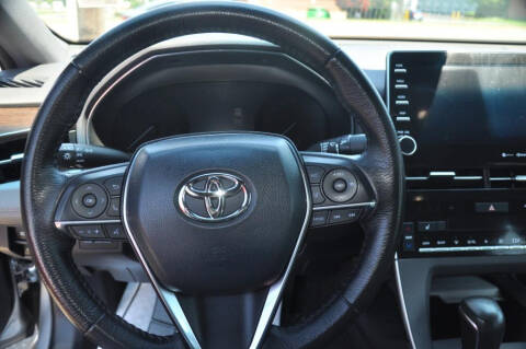 2020 Toyota Avalon XLE