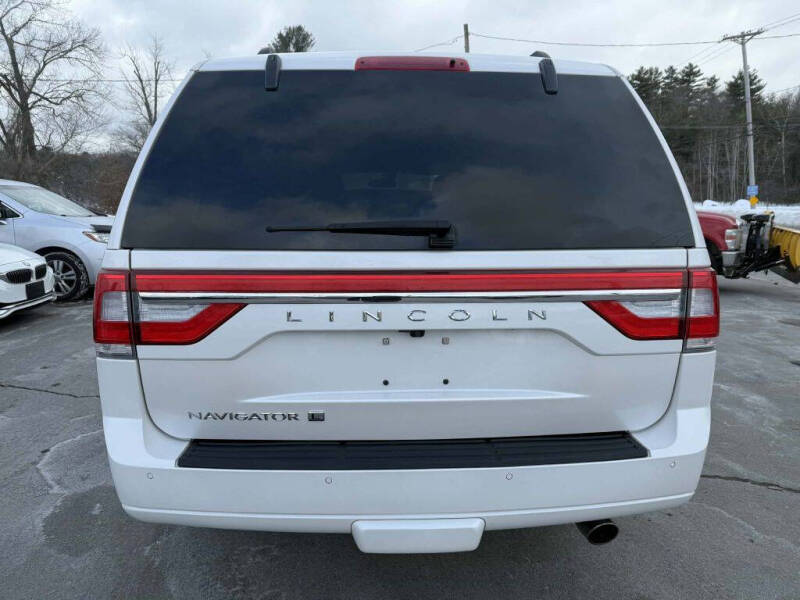 2017 Lincoln Navigator L Select