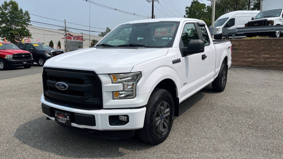 2015 Ford F-150 XLT's photo