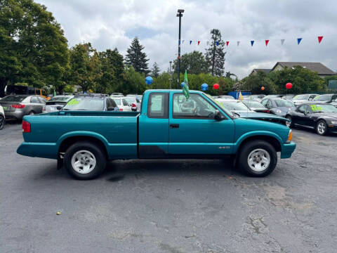 1995 Chevrolet S-10 LS
