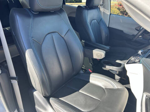 2021 Chrysler Pacifica Touring L