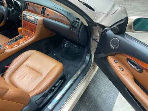 2002 Lexus SC 430