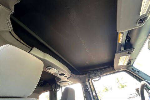 2011 Jeep Wrangler Unlimited Sahara