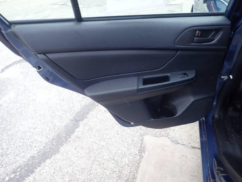 2012 Subaru Impreza 2.0i