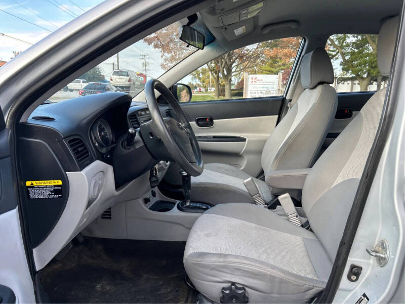 2011 Hyundai Accent GLS