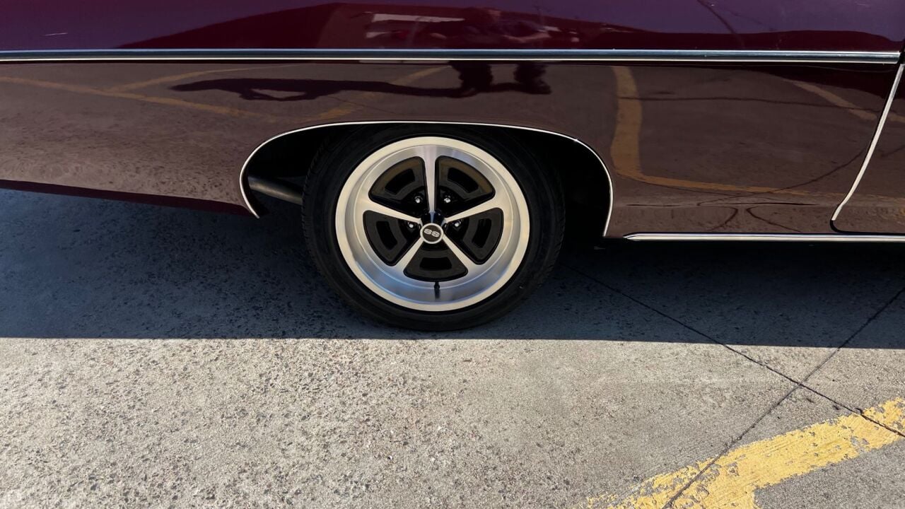 1968 Chevrolet Impala 13