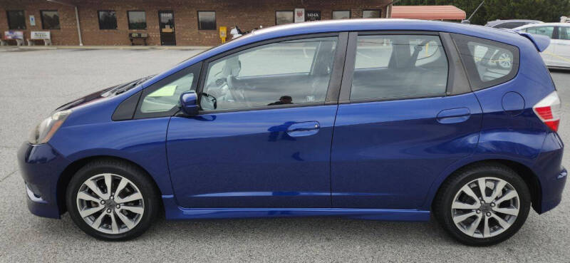 2012 Honda Fit for sale at R & D Auto Sales Inc. in Lexington NC