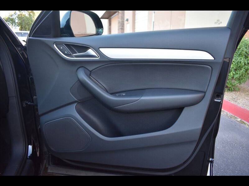 2017 Audi Q3 2.0T quattro Premium