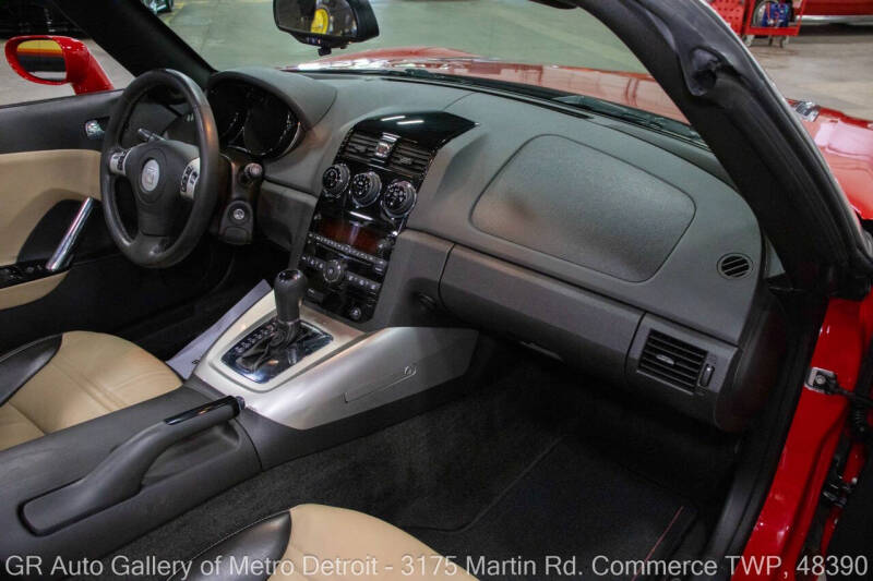 2009 Saturn SKY Red Line