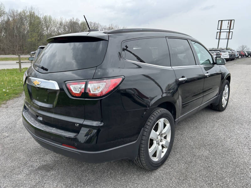 2017 Chevrolet Traverse LT