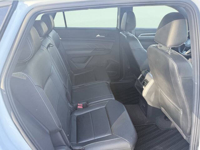 2021 Volkswagen Atlas Cross Sport V6 SE R-Line