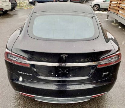 2015 Tesla Model S 85D