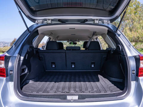 2019 Subaru Outback 2.5i