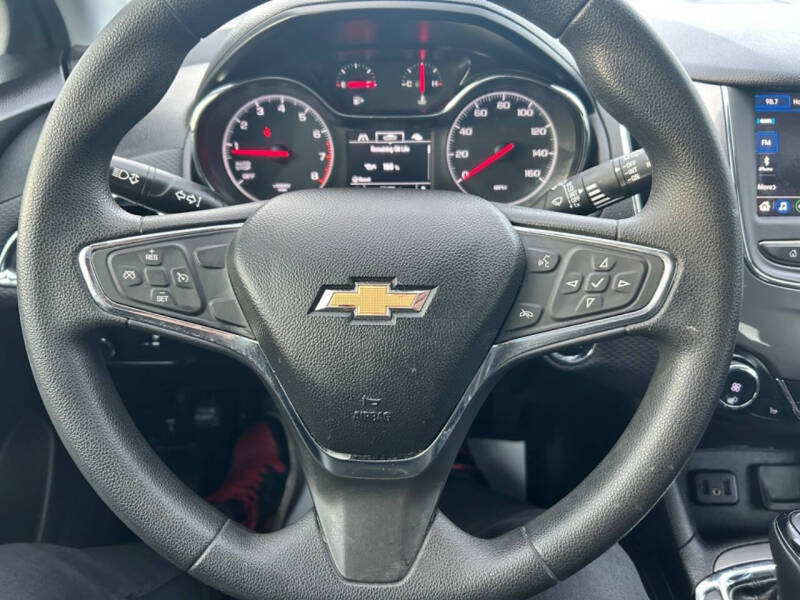 2019 Chevrolet Cruze LT
