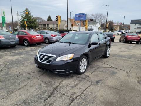 2013 Chrysler 200 for sale at MOE MOTORS LLC in South Milwaukee WI
